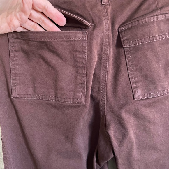 LIKE NEW a new day size 4 brown cargo type pants. Skinny at the ankle. - Picture 6 of 7